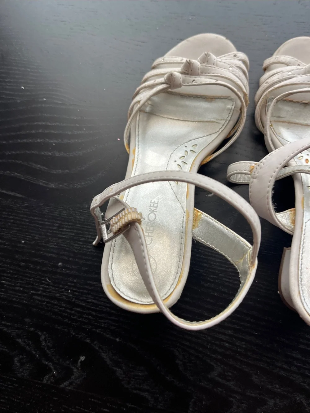 Cherokee White Faux Leather Strappy Block Heel Sandals Size 1 Rhinestone Girls